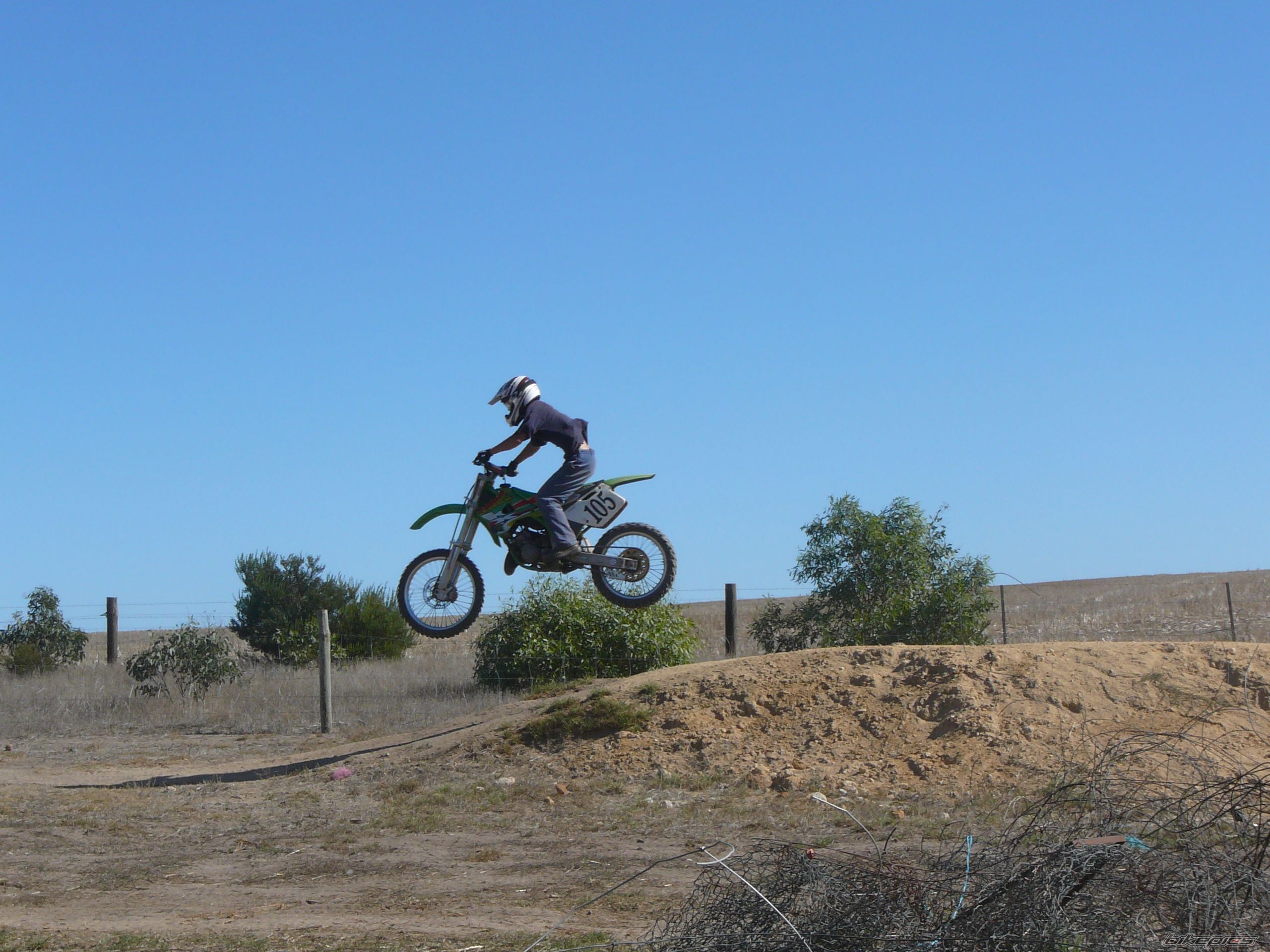 Photo 1617332