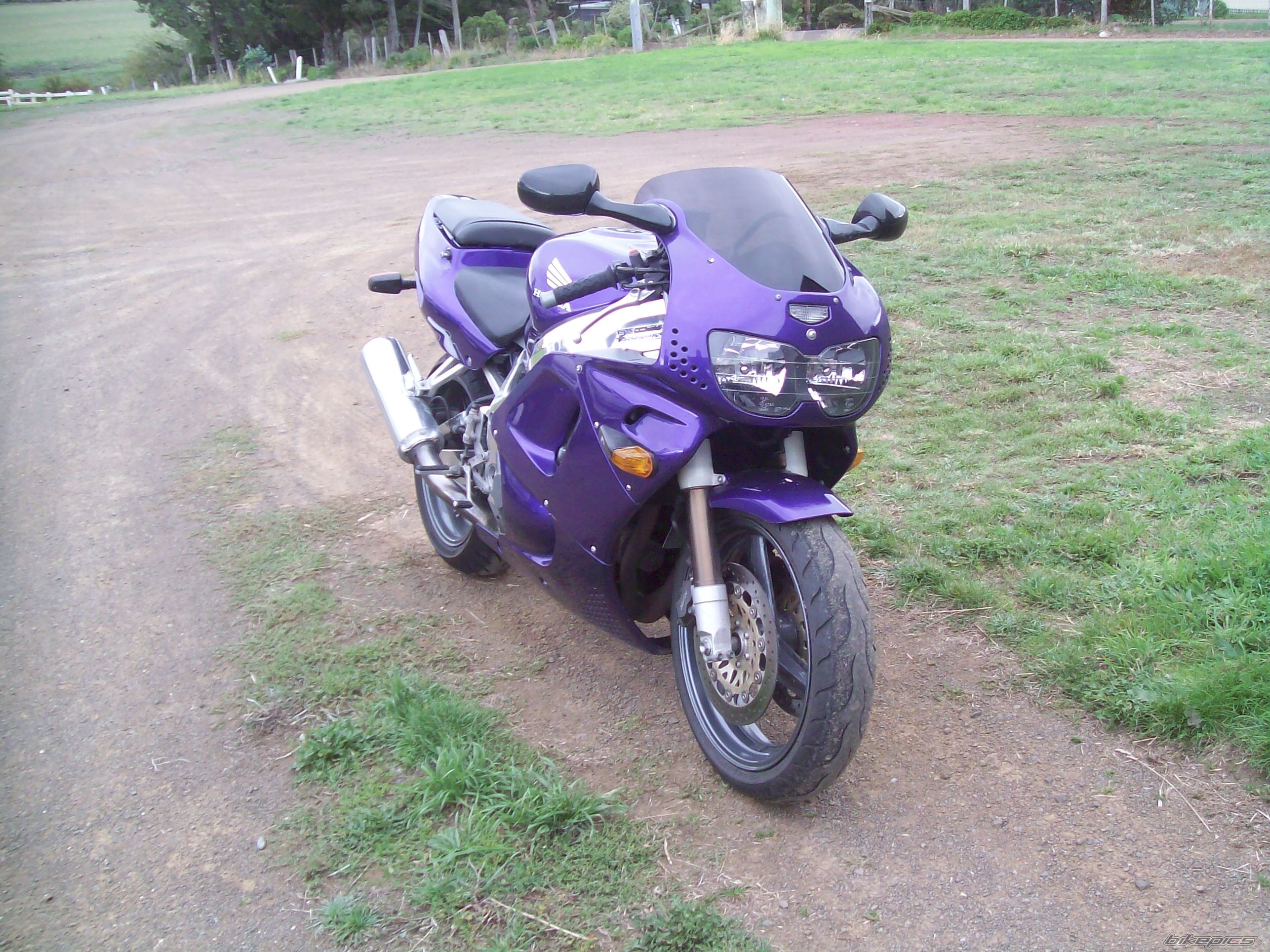Bike Photo 1617359