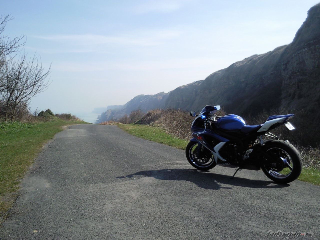 Photo 1617373