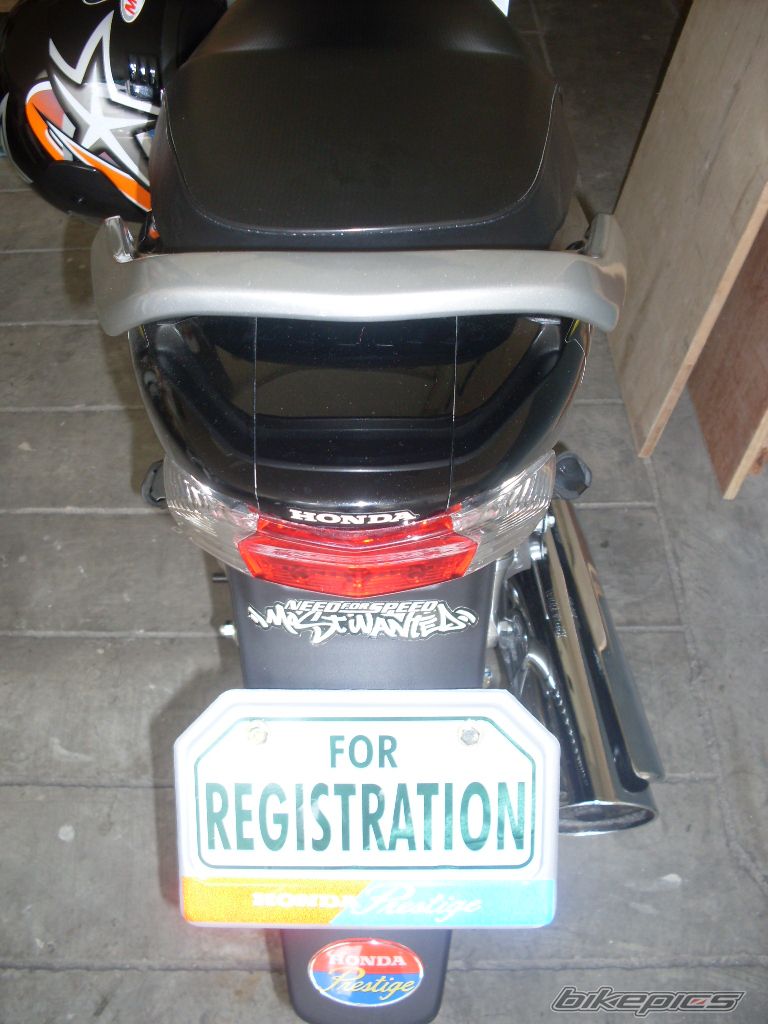 Photo 1617376
