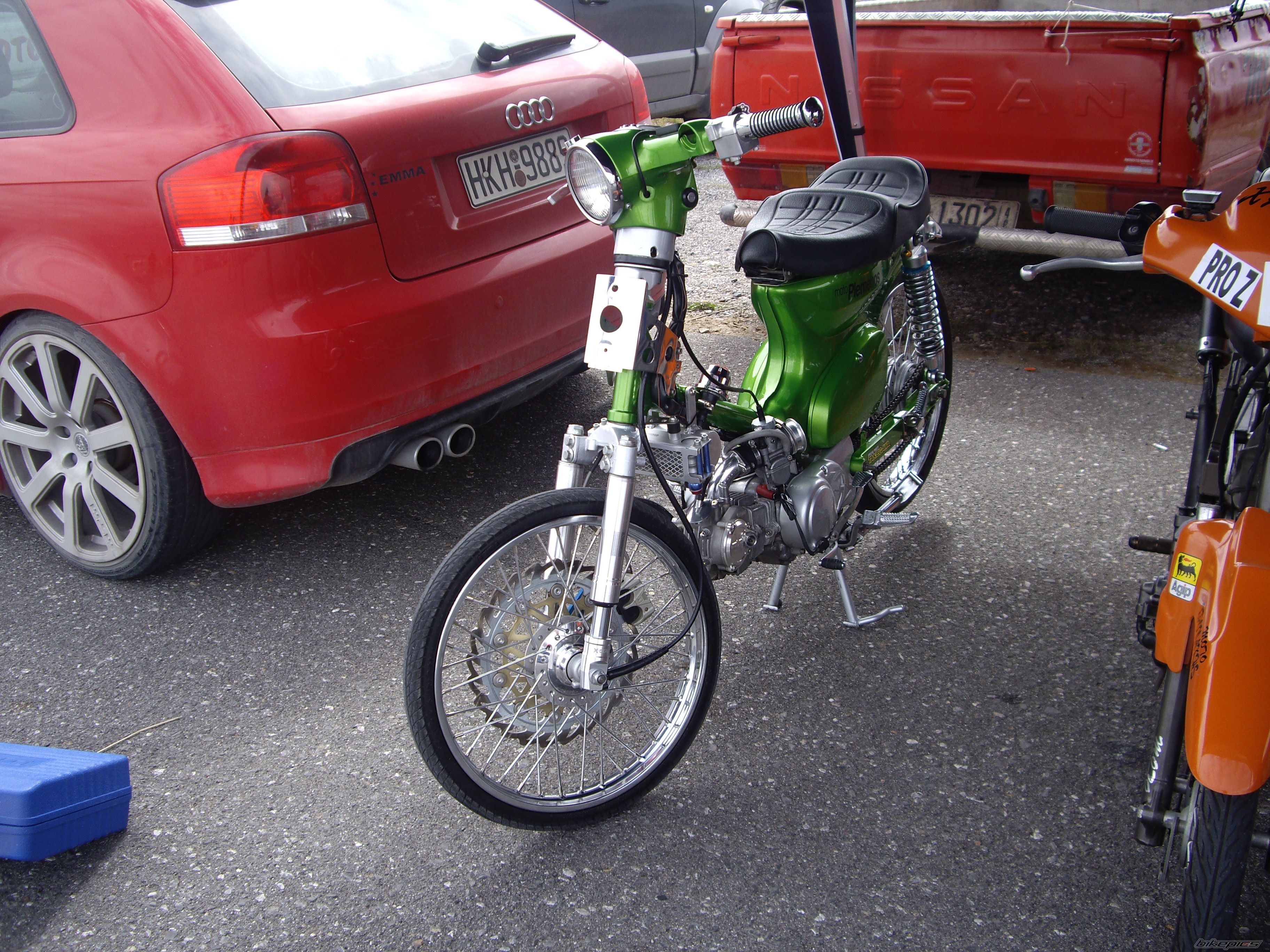 Photo 1617386