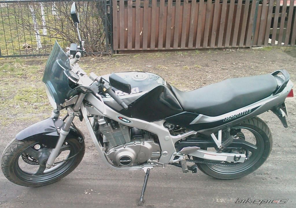 Photo 1617489