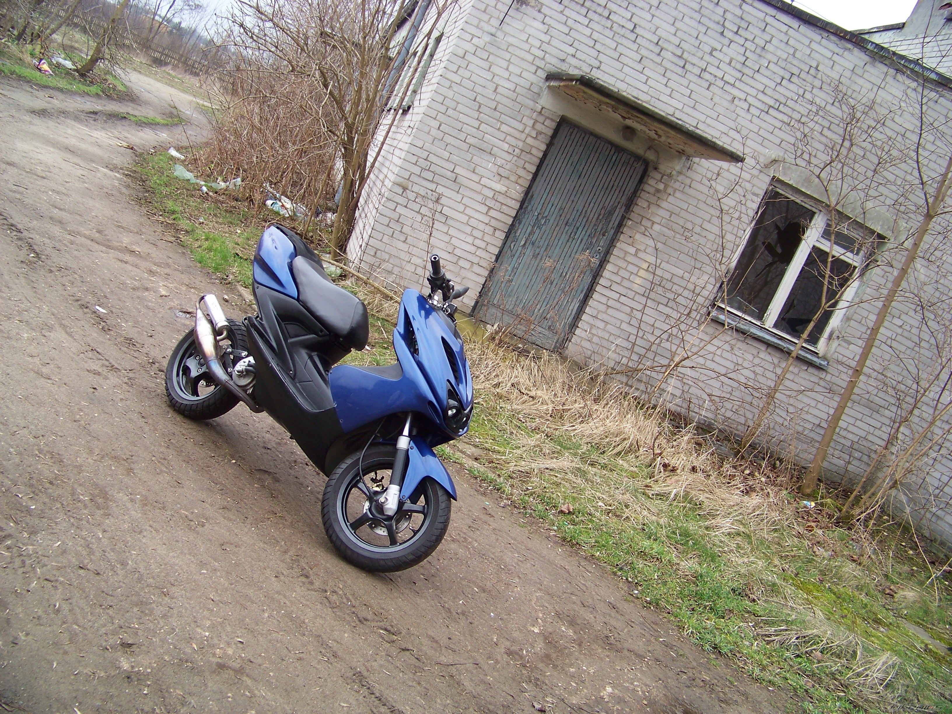 Bike Photo 1617537
