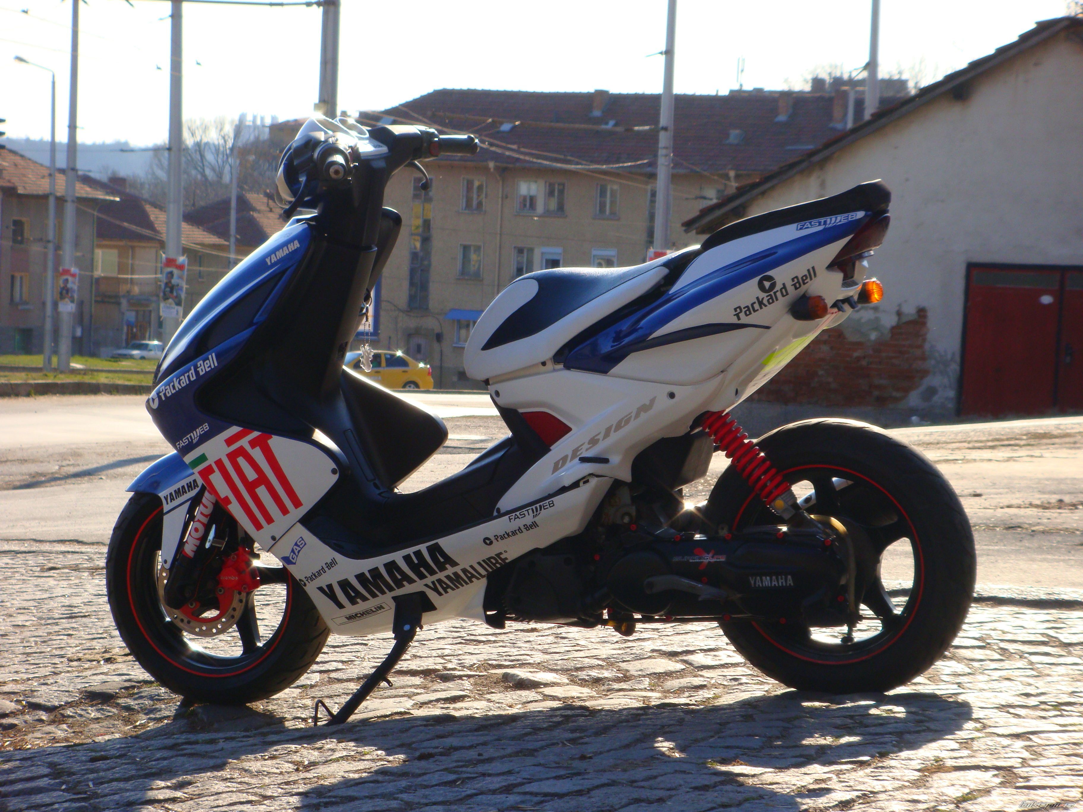 Photo 1617541