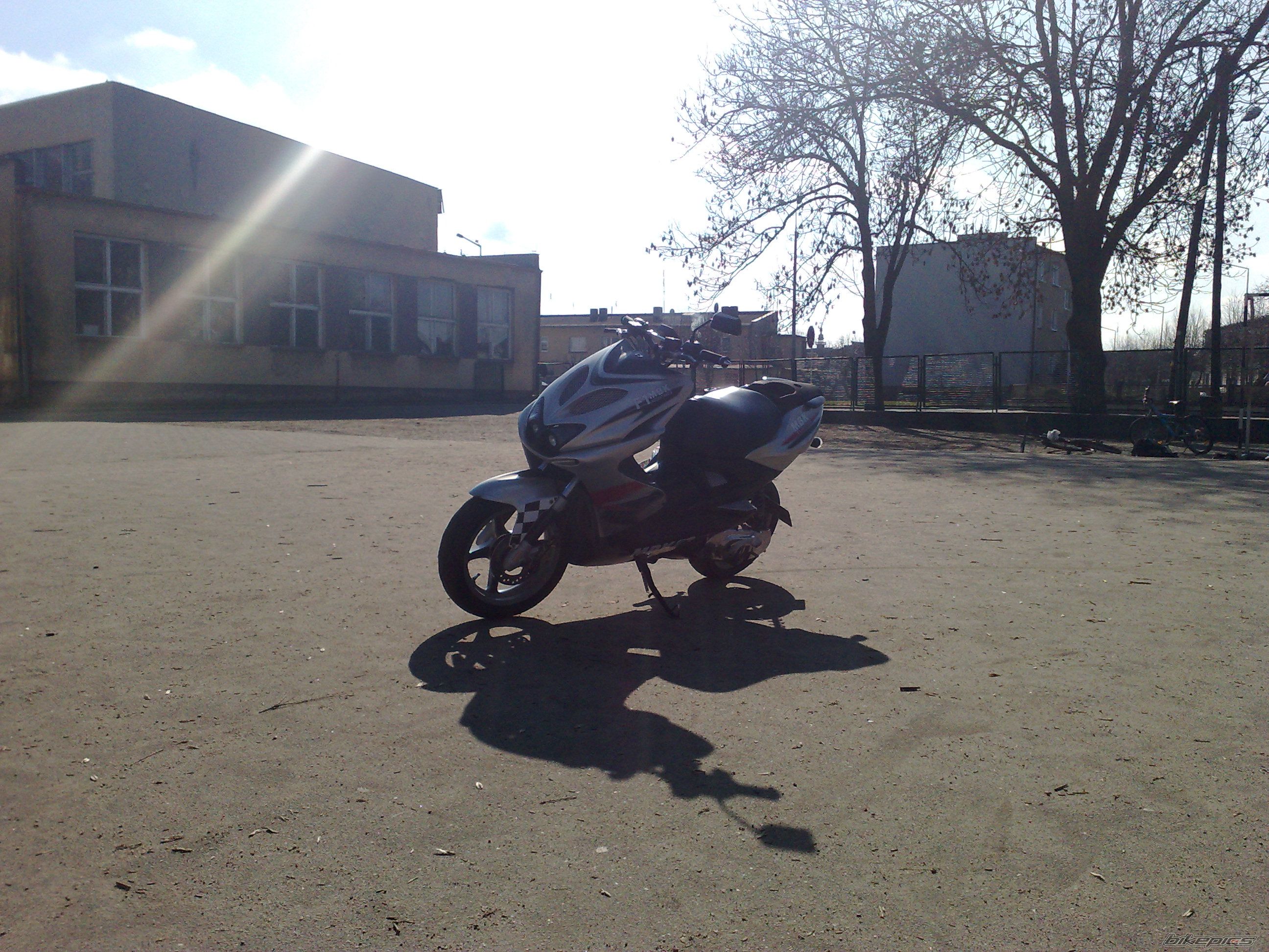 Photo 1617587