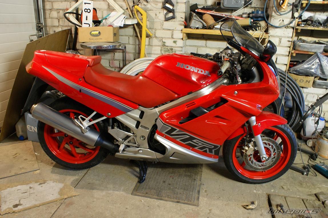 Photo 1617674