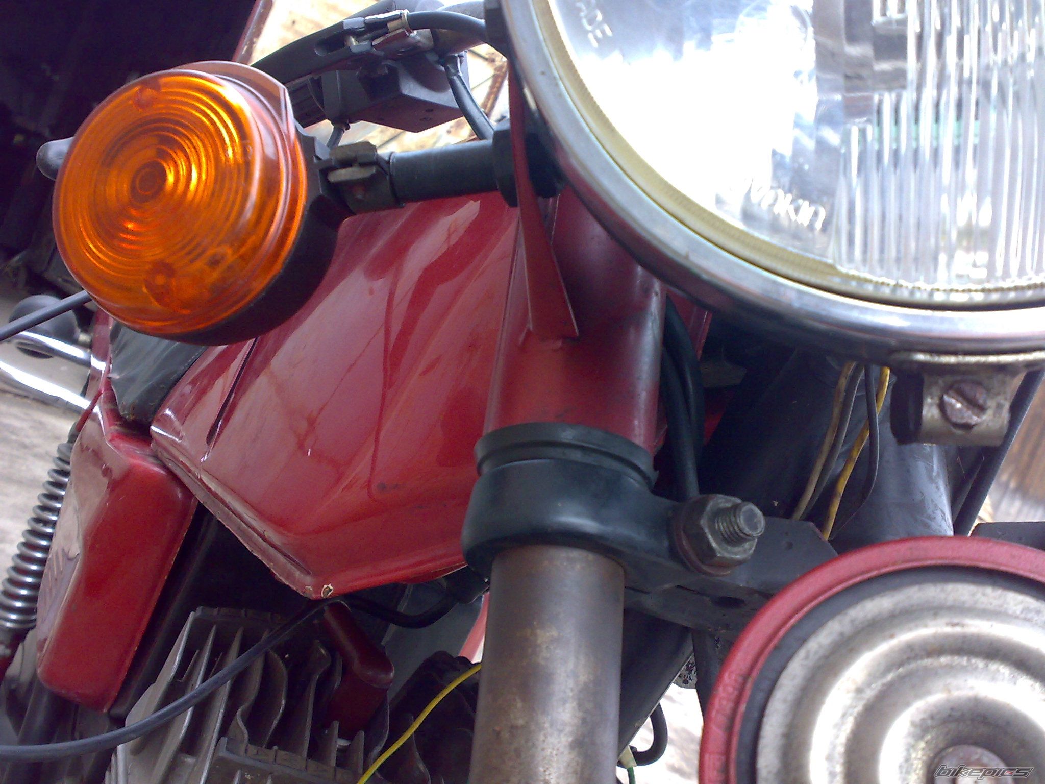 Photo 1617884