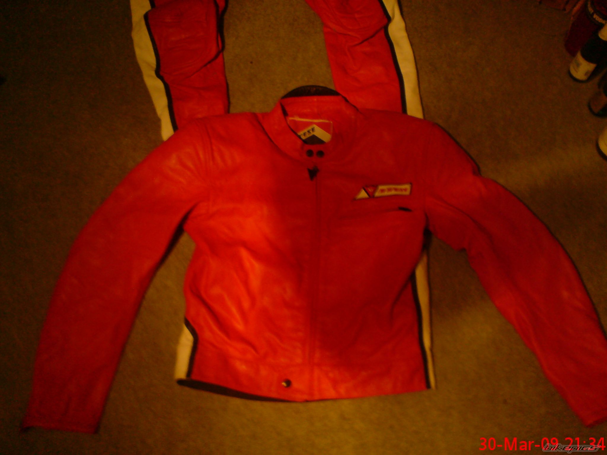 Photo 1617894