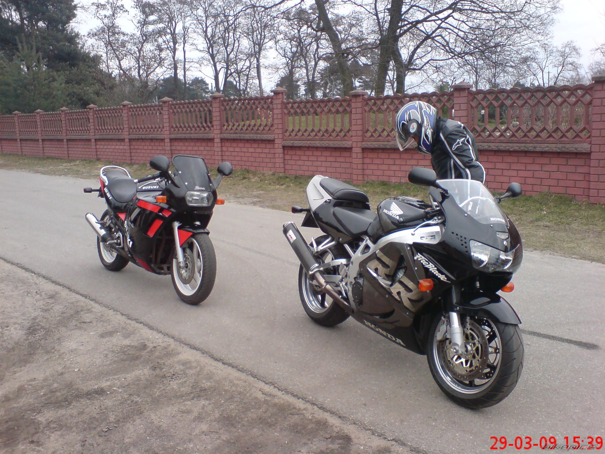 Bike Photo 1617907
