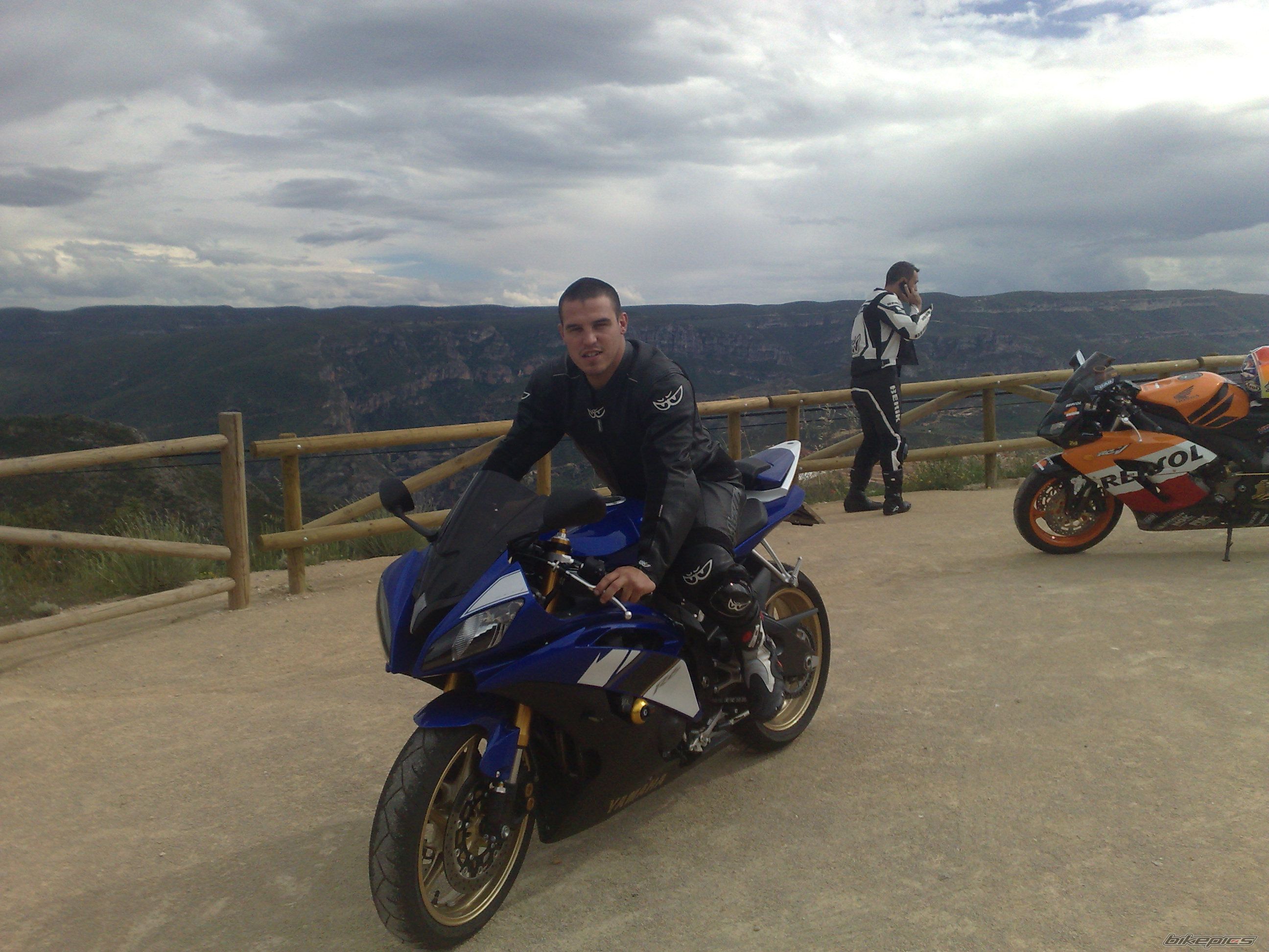 Photo 1617933