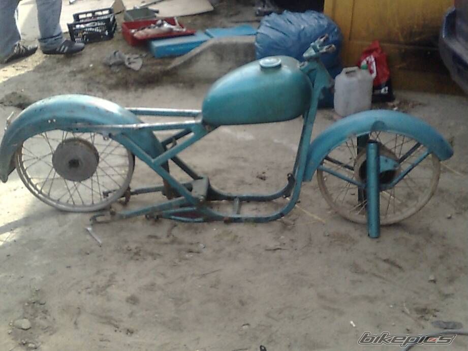 Photo 1617956