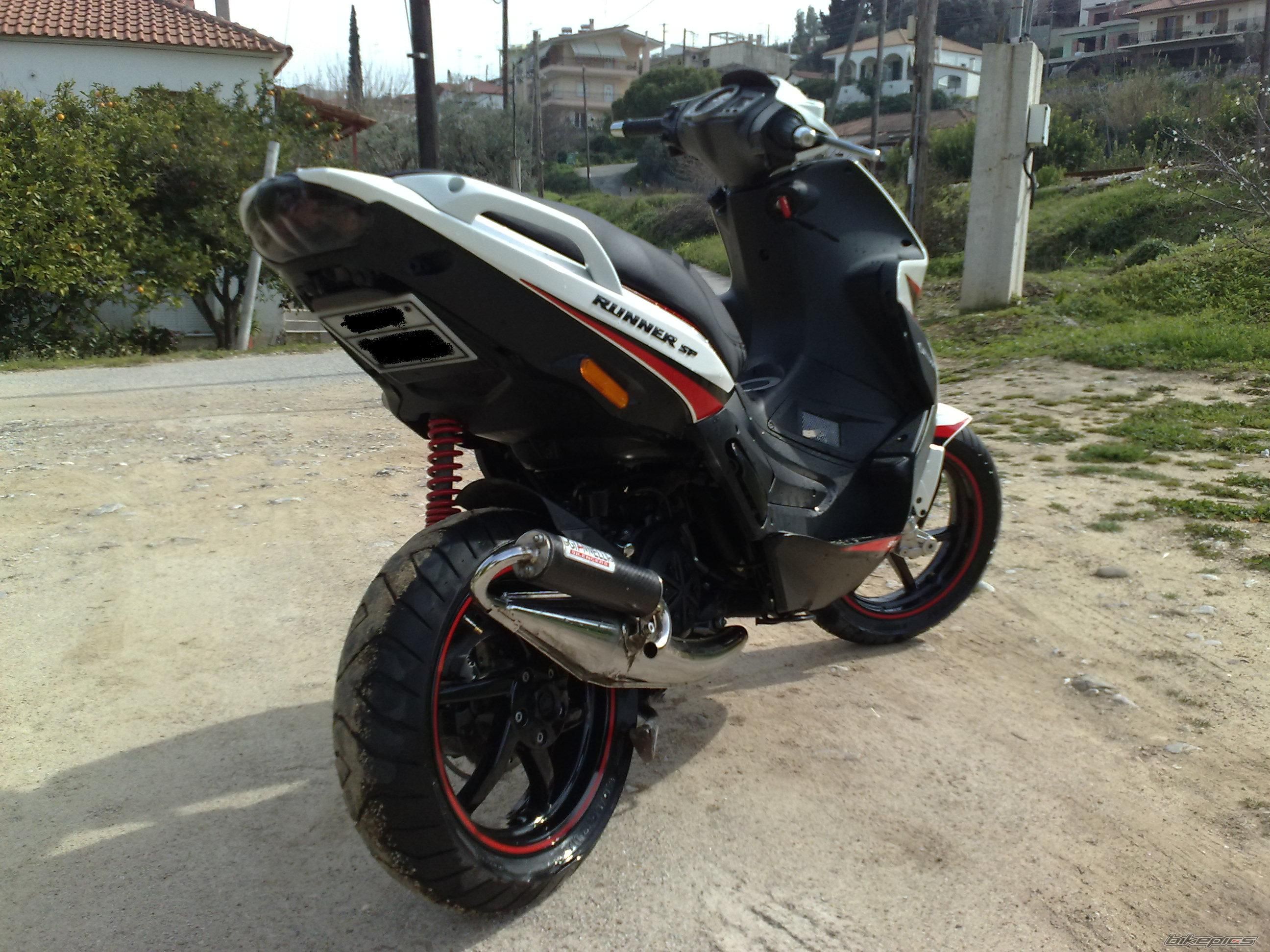 Photo 1617968