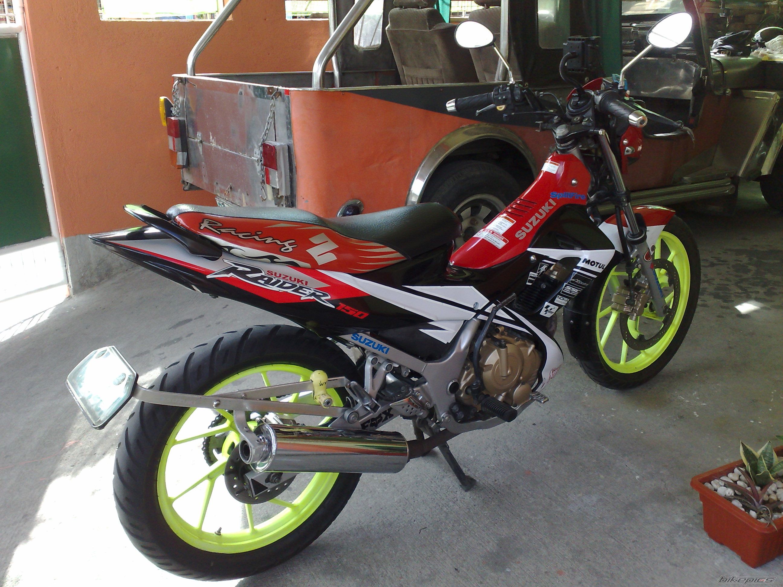 Photo 1617975