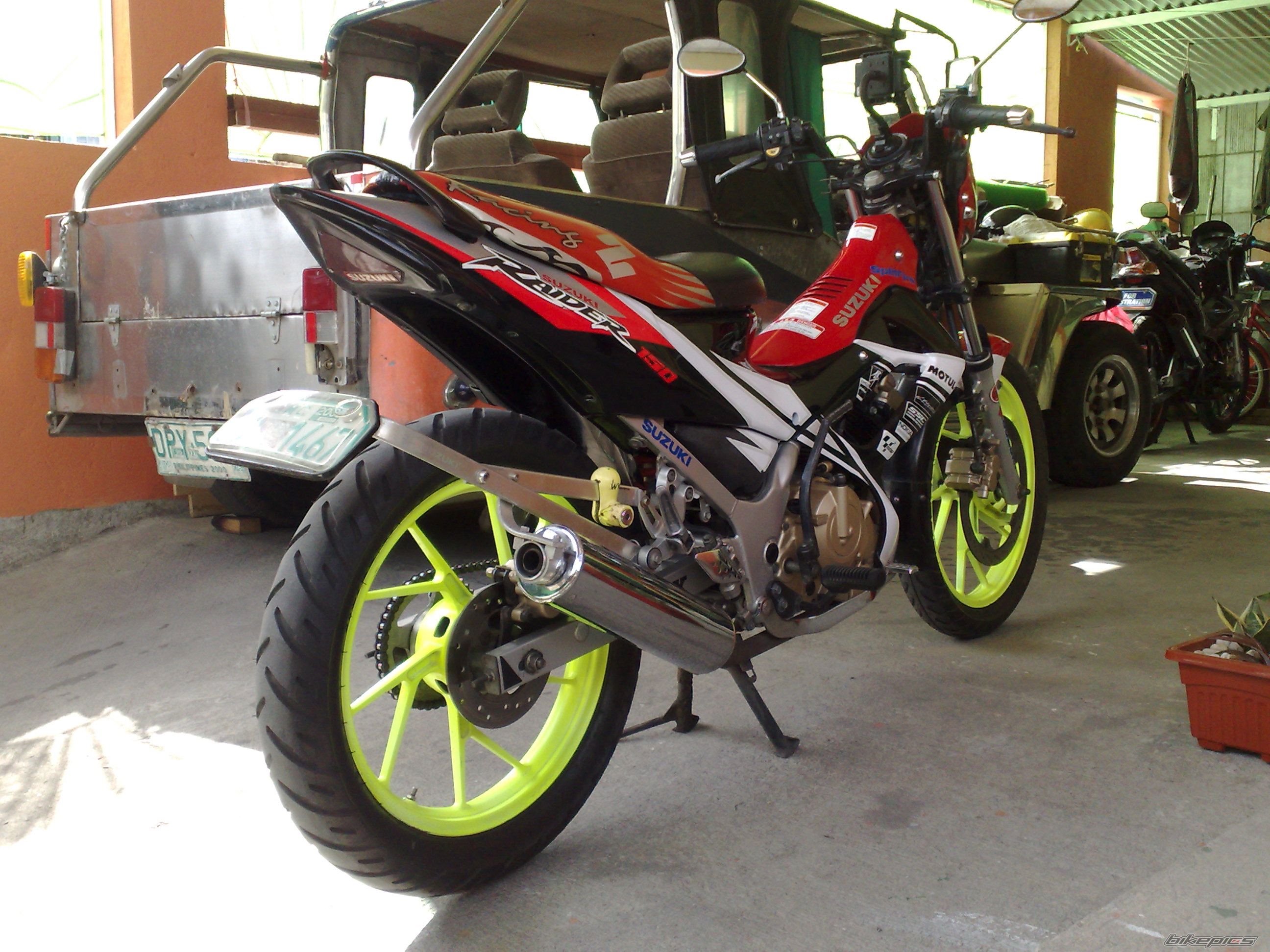 Photo 1617981