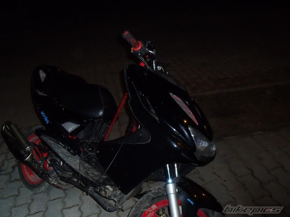Photo 1618012