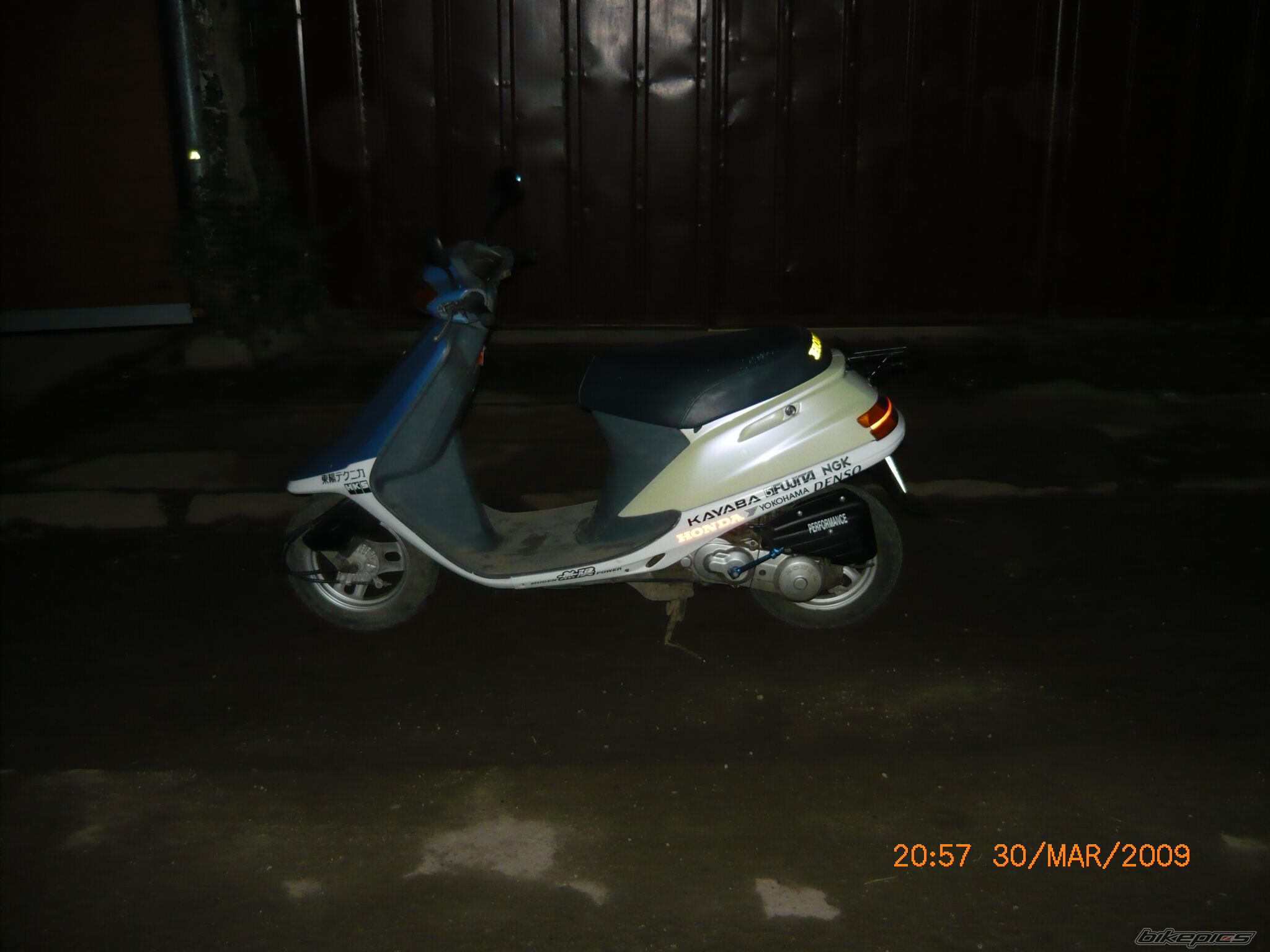 Photo 1618023