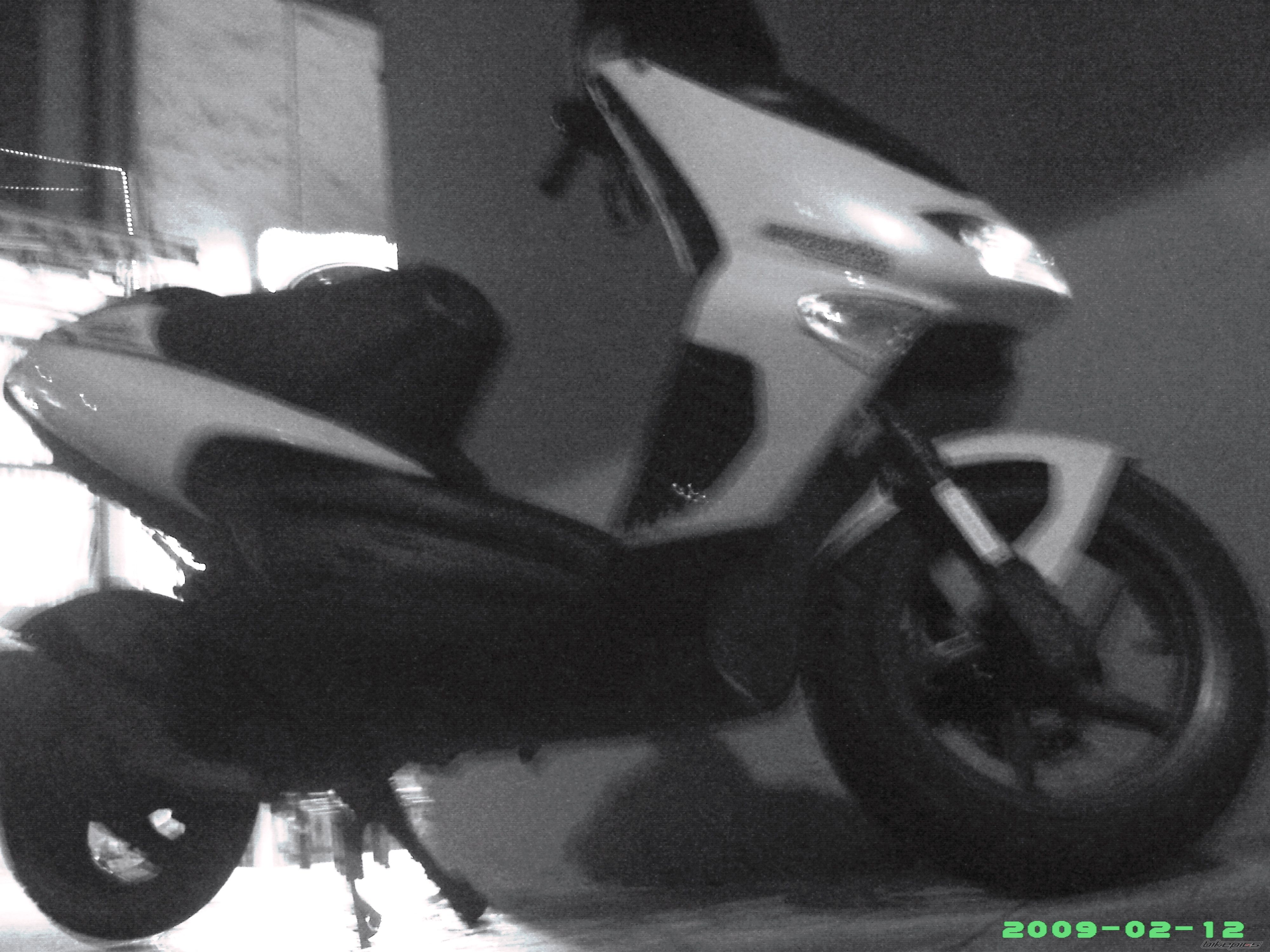 Photo 1618049