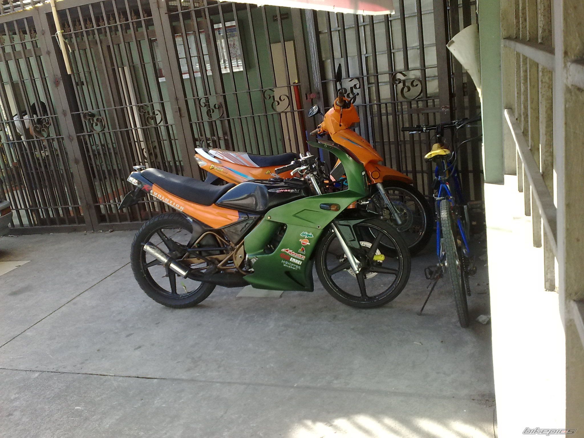 Photo 1618057