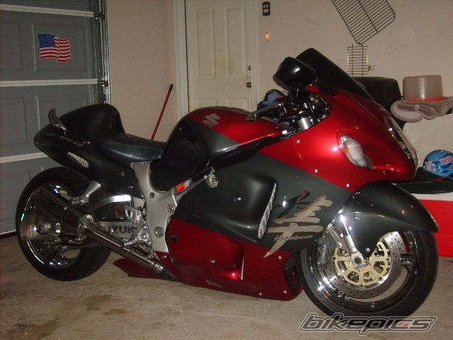 Photo 1618103