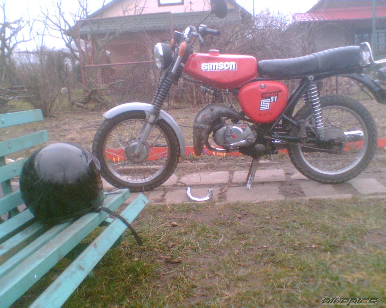 Photo 1618306