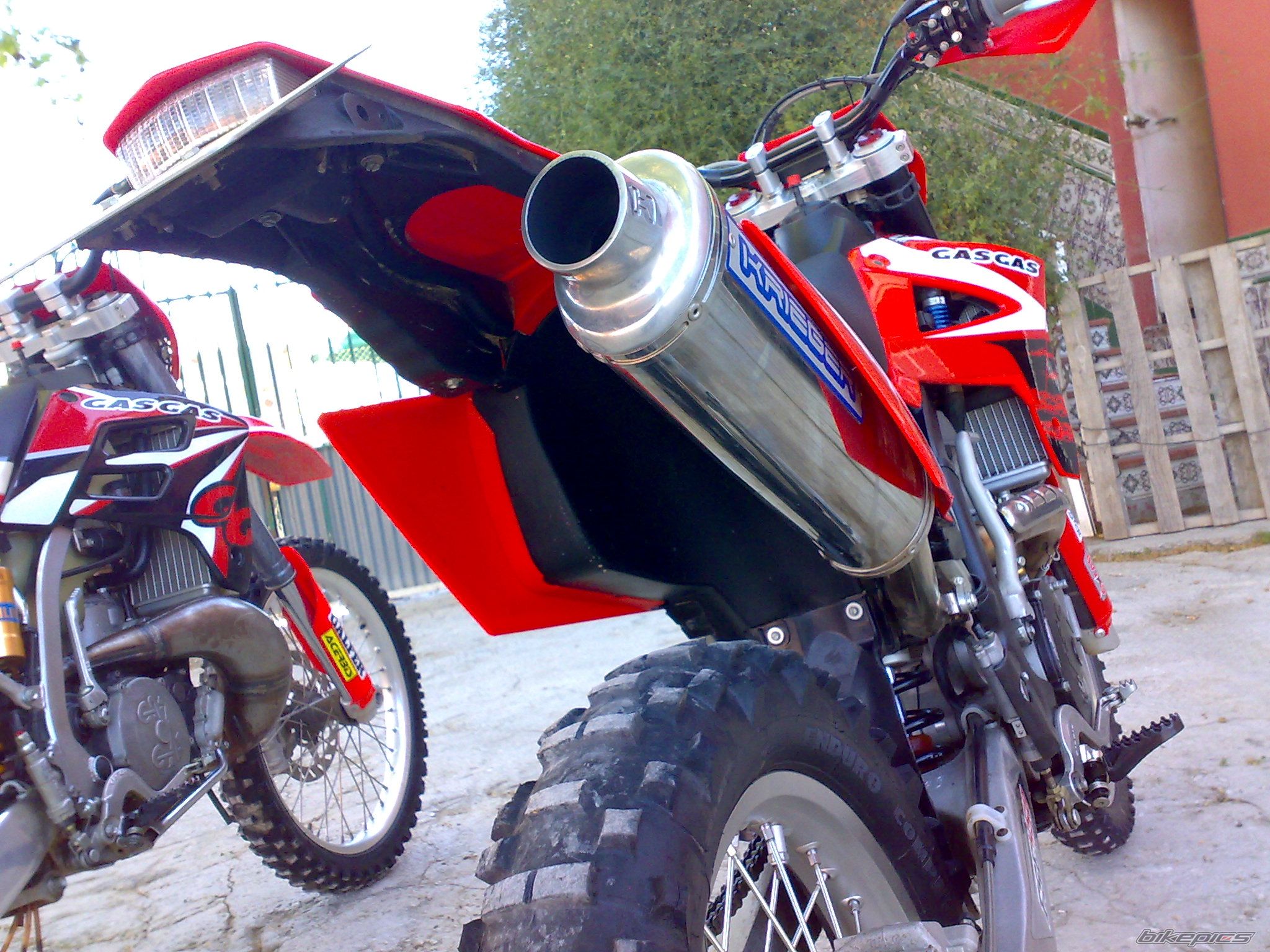 Photo 1618338