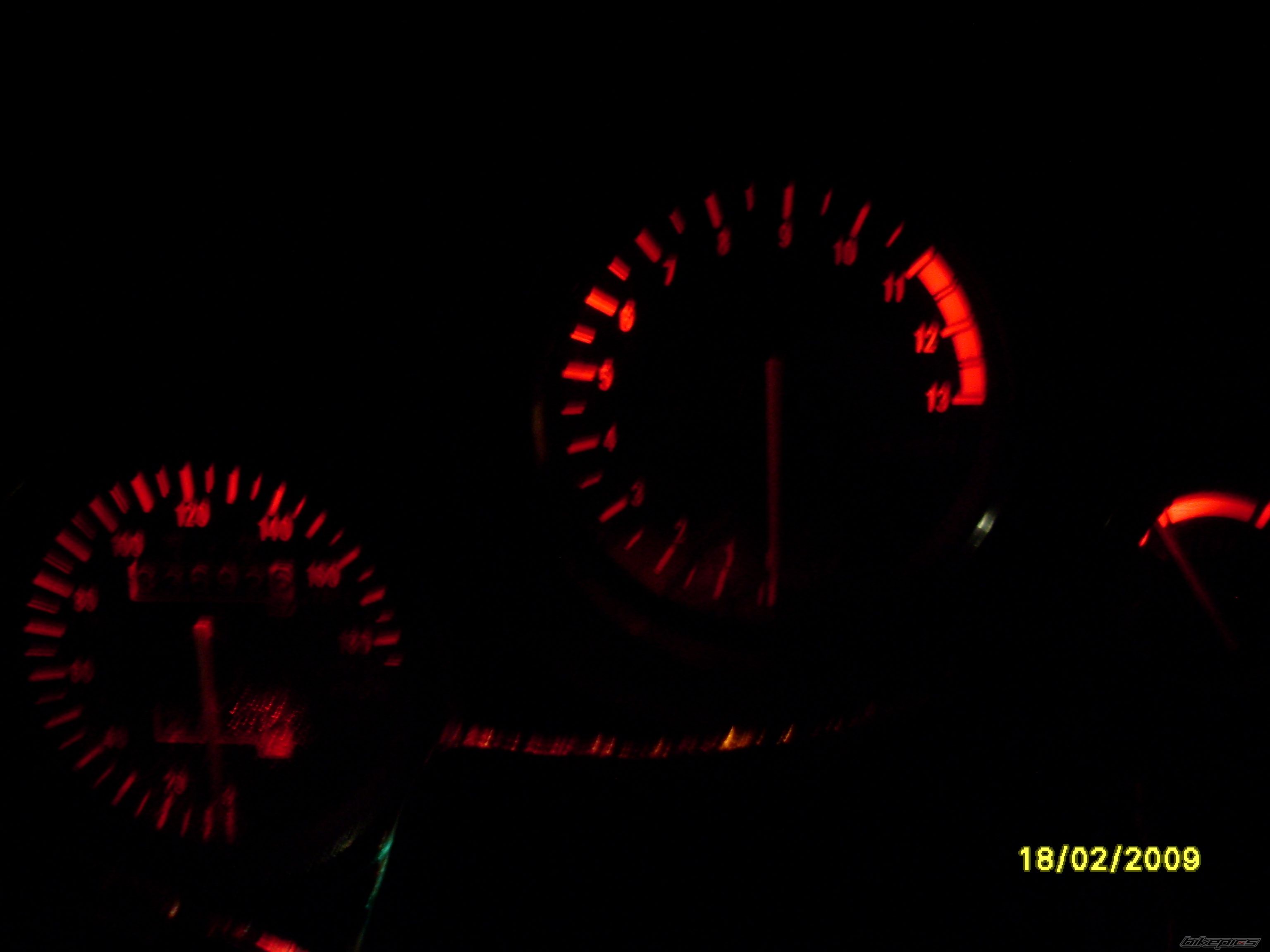 Photo 1618374