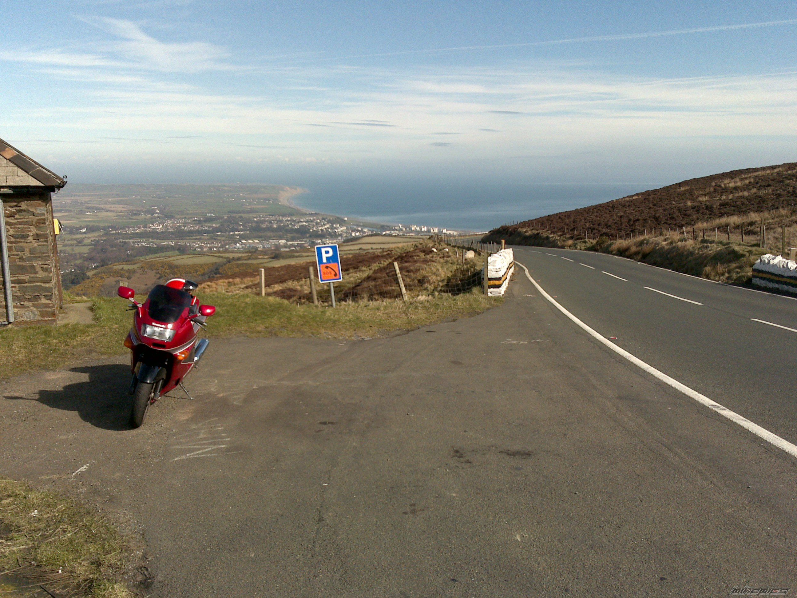 Photo 1618472