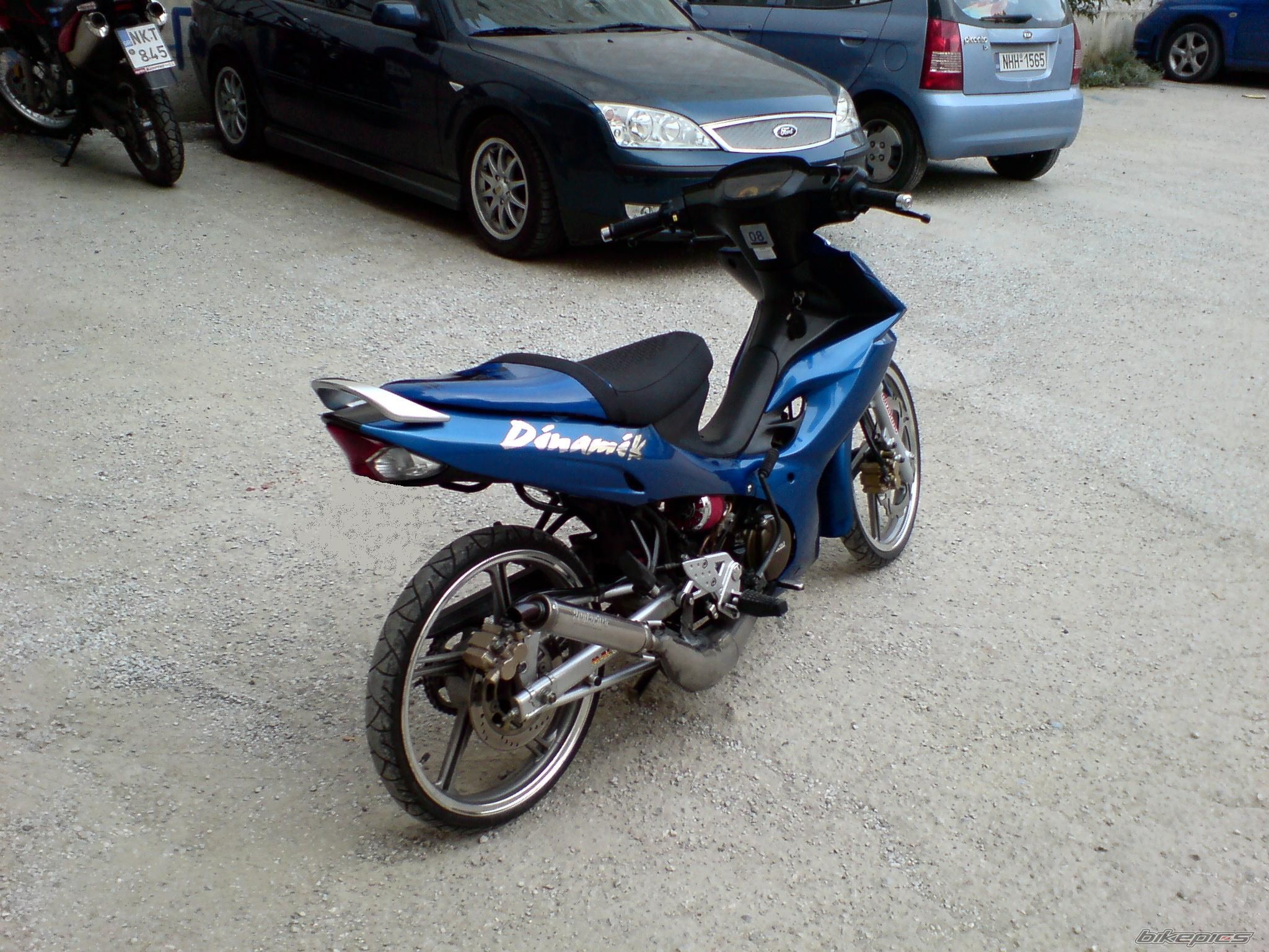 Photo 1618504