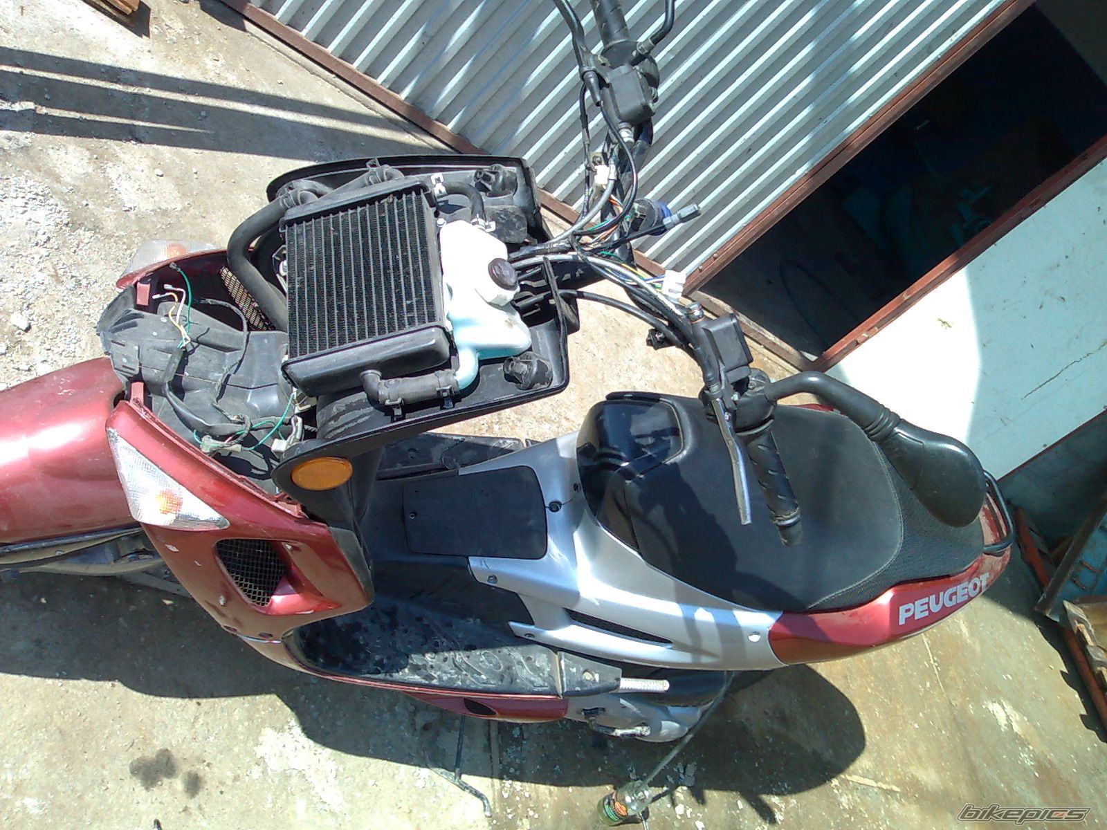 Photo 1618573