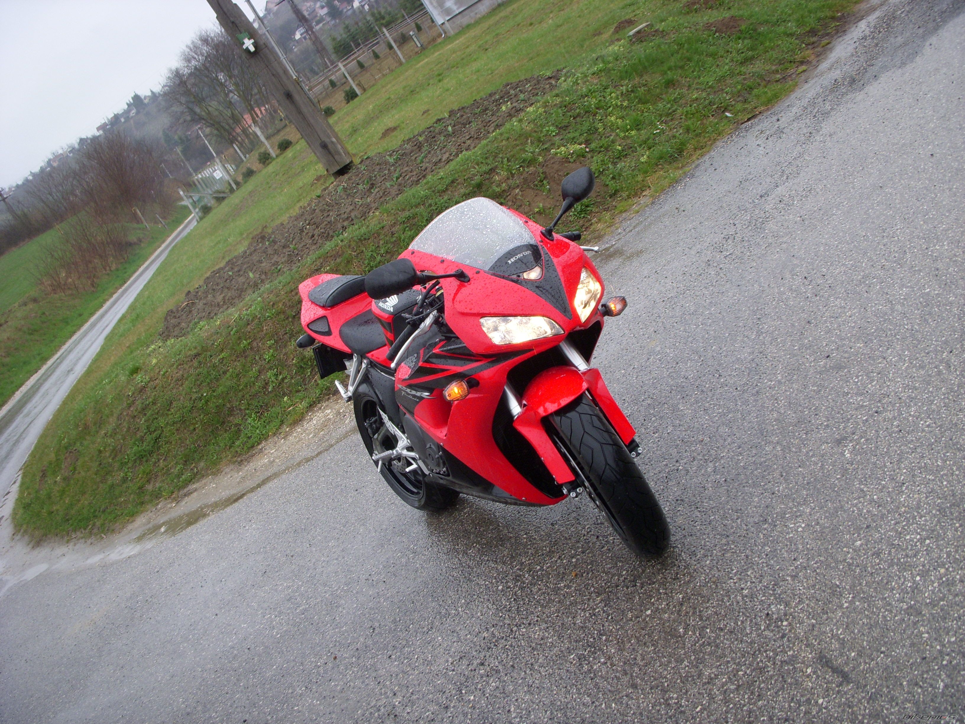 Bike Photo 1618661