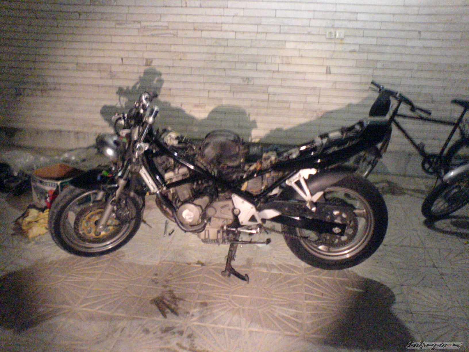 Photo 1618736