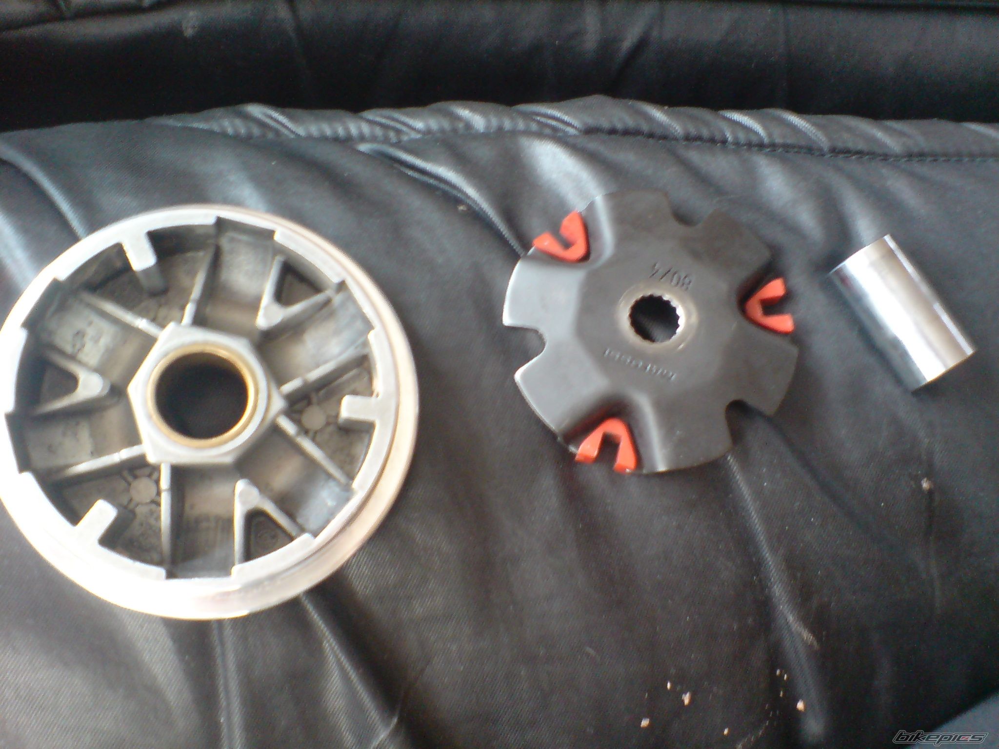 Photo 1618743