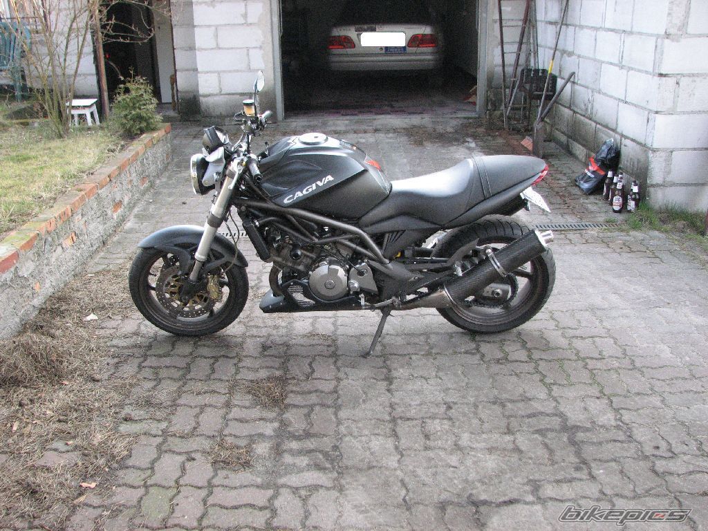Photo 1618762