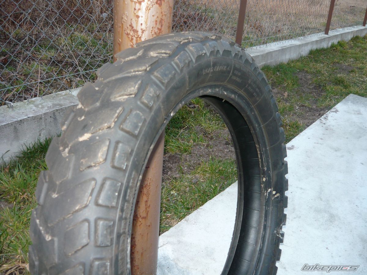 Photo 1618825