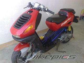 Photo 1618827