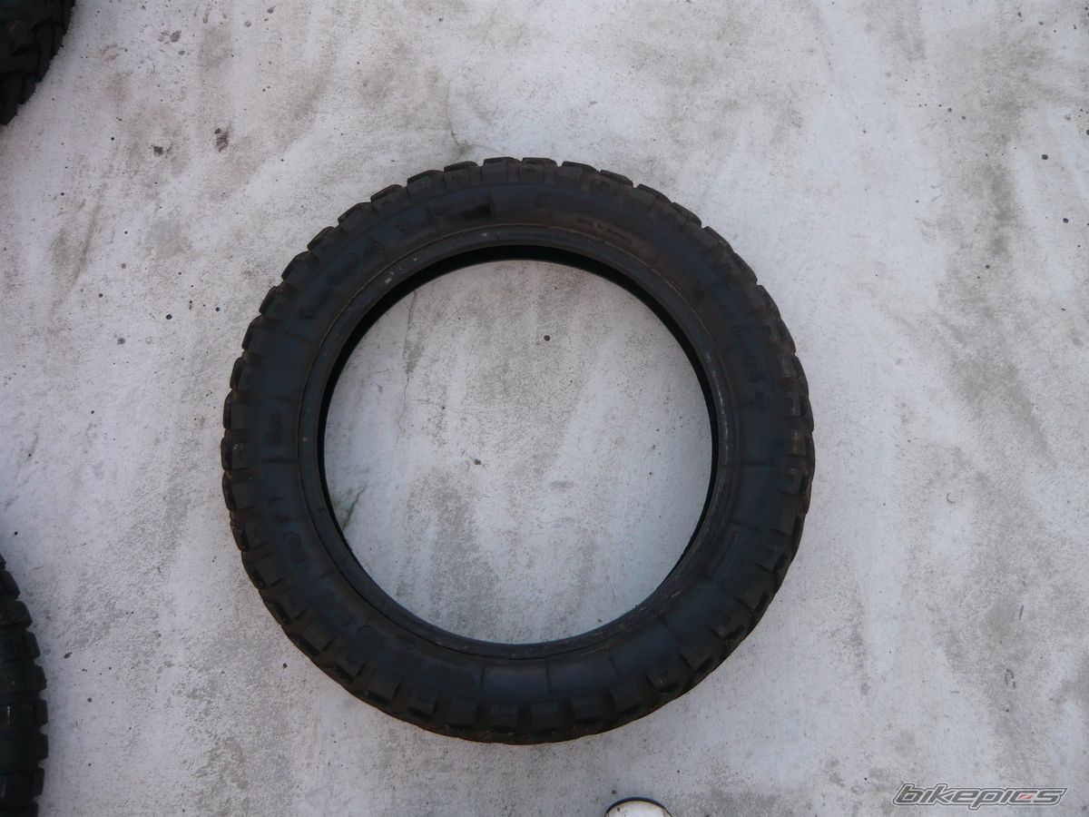 Photo 1618829