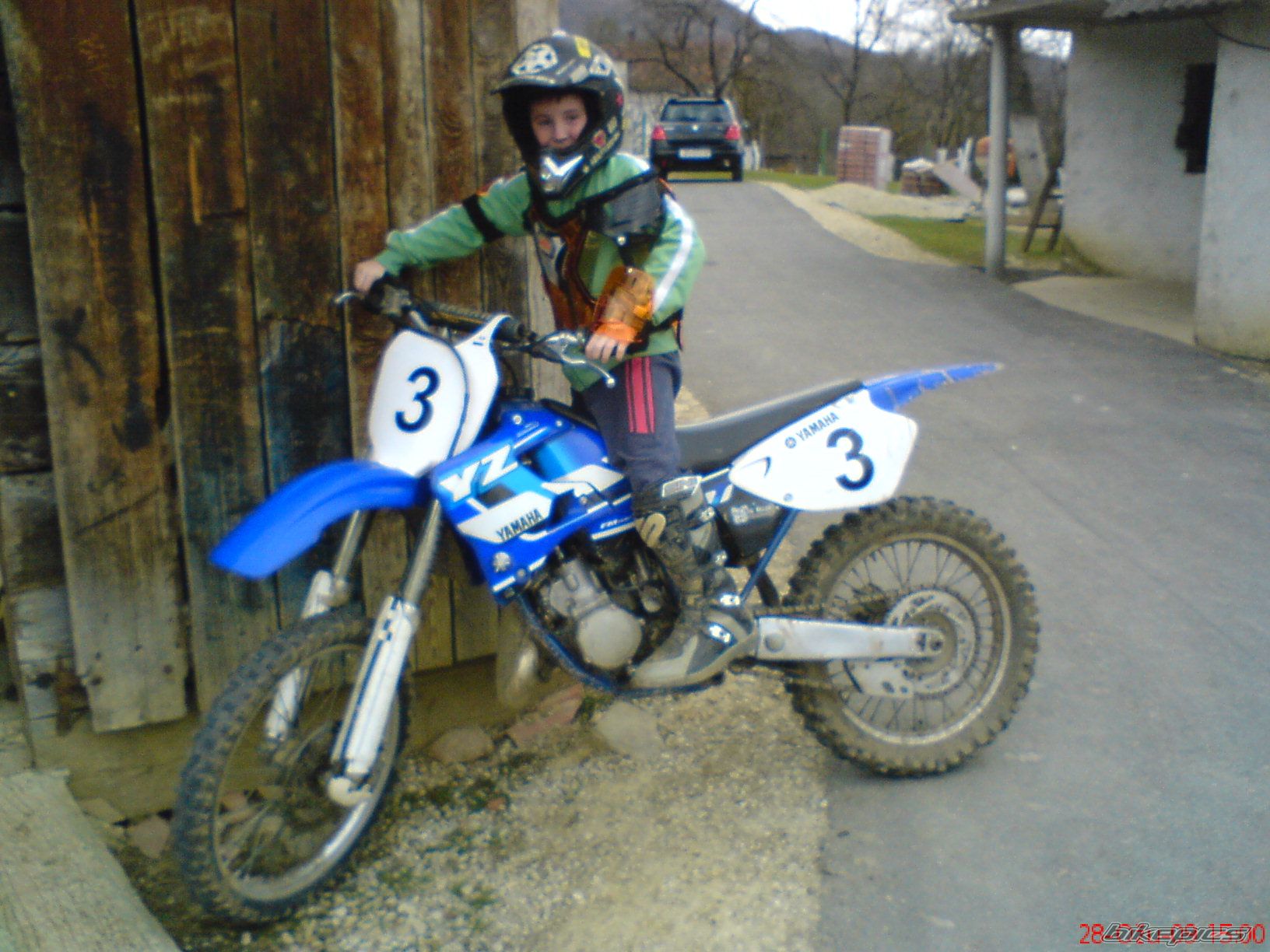 Photo 1618883