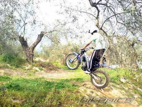 Photo 1618906