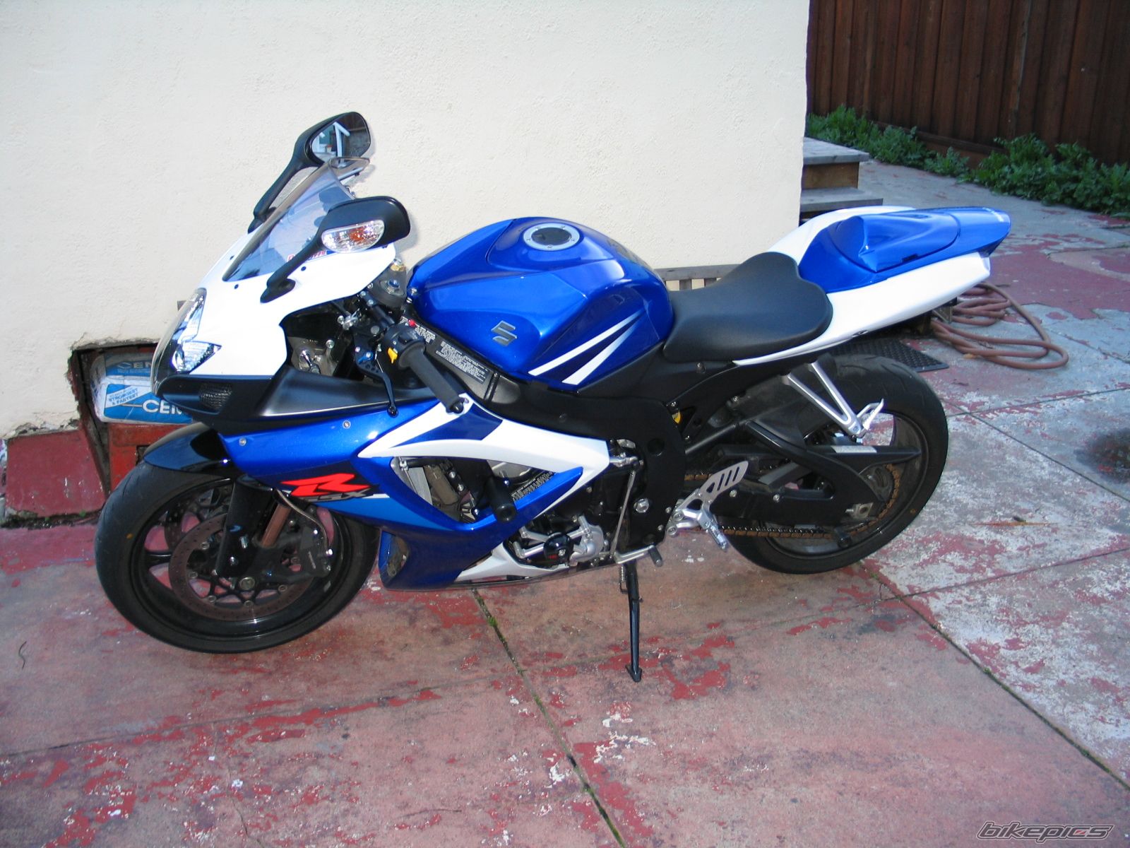 Photo 1618984