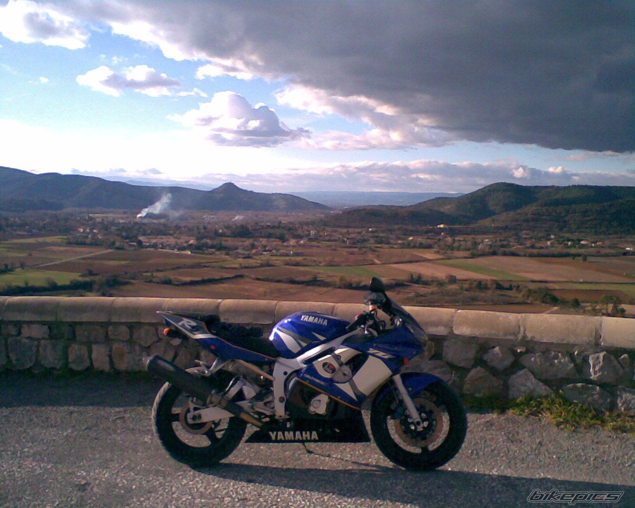 Photo 1619172