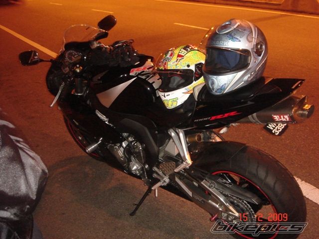 Photo 1619197