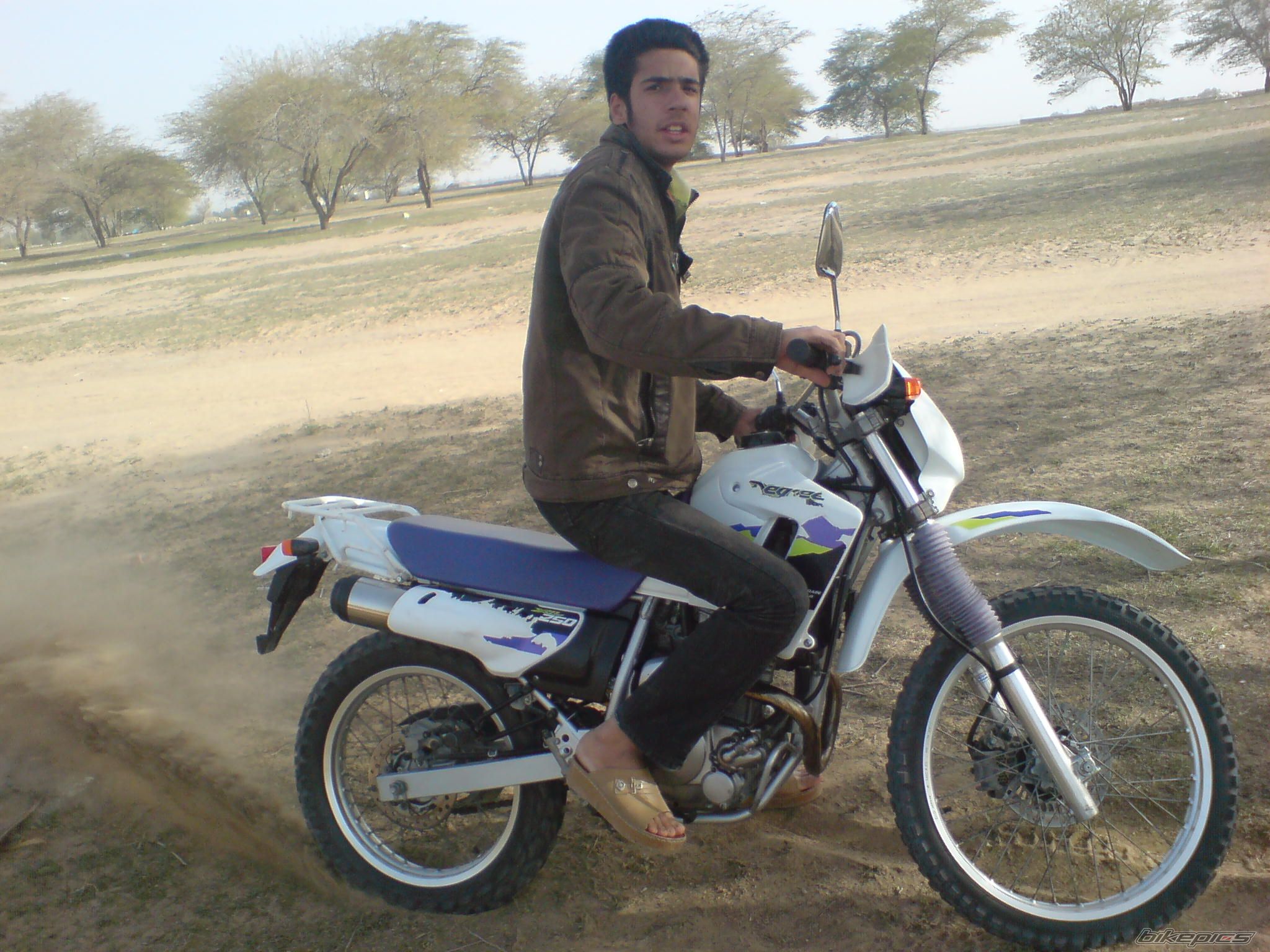 Bike Photo 1619222