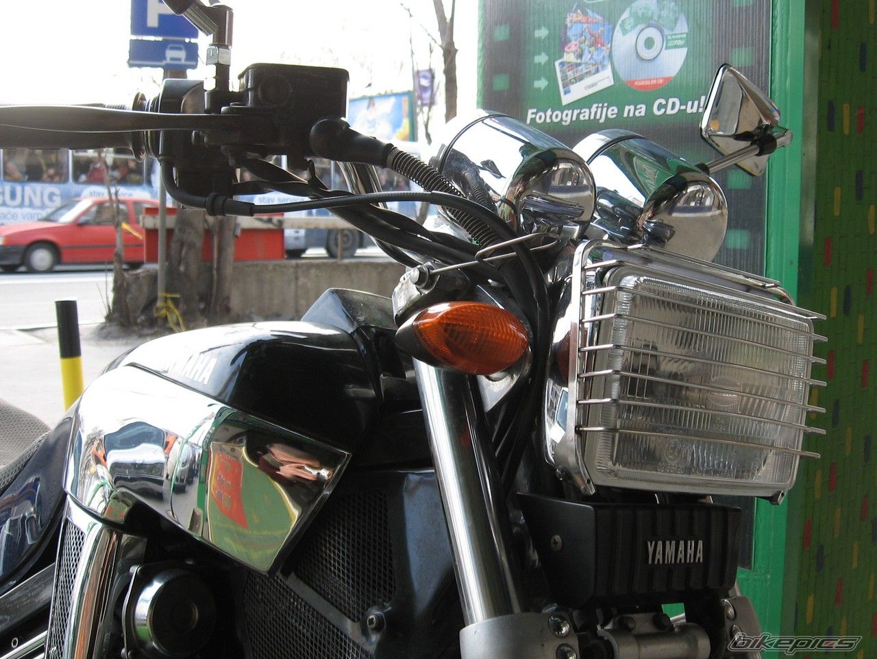 Photo 1619504