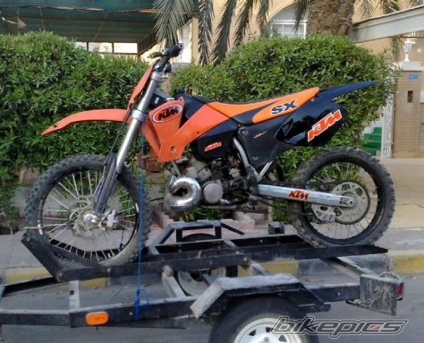 Photo 1619621