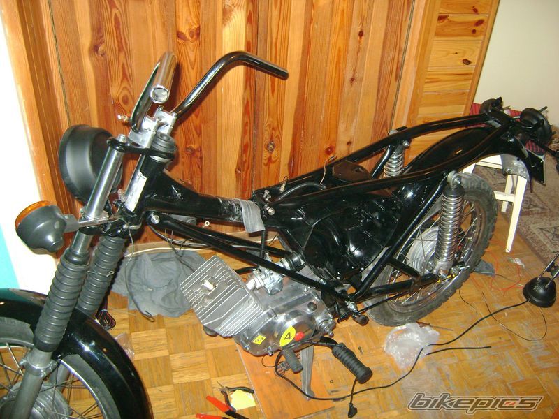 Photo 1619725
