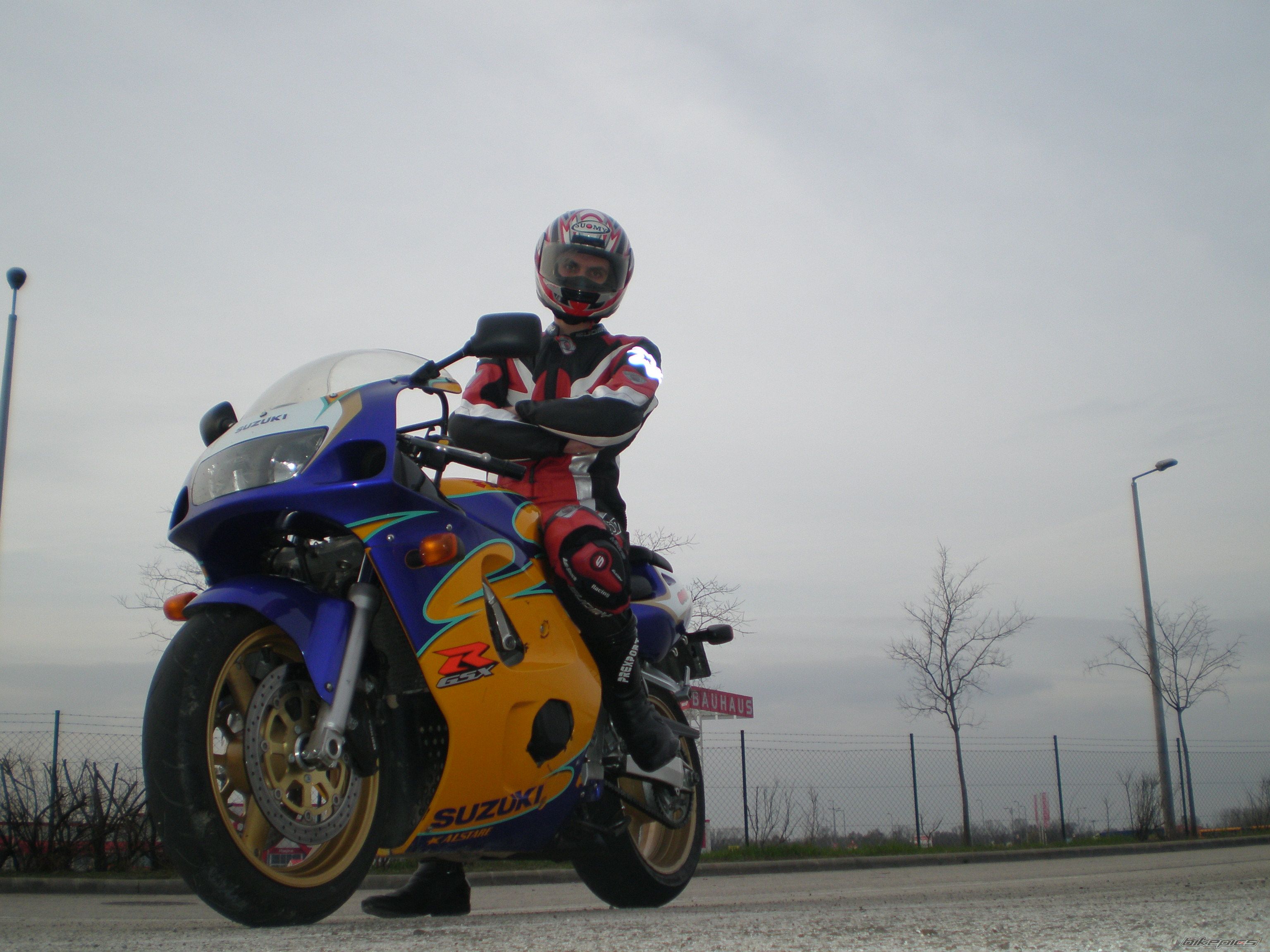 Bike Photo 1619746