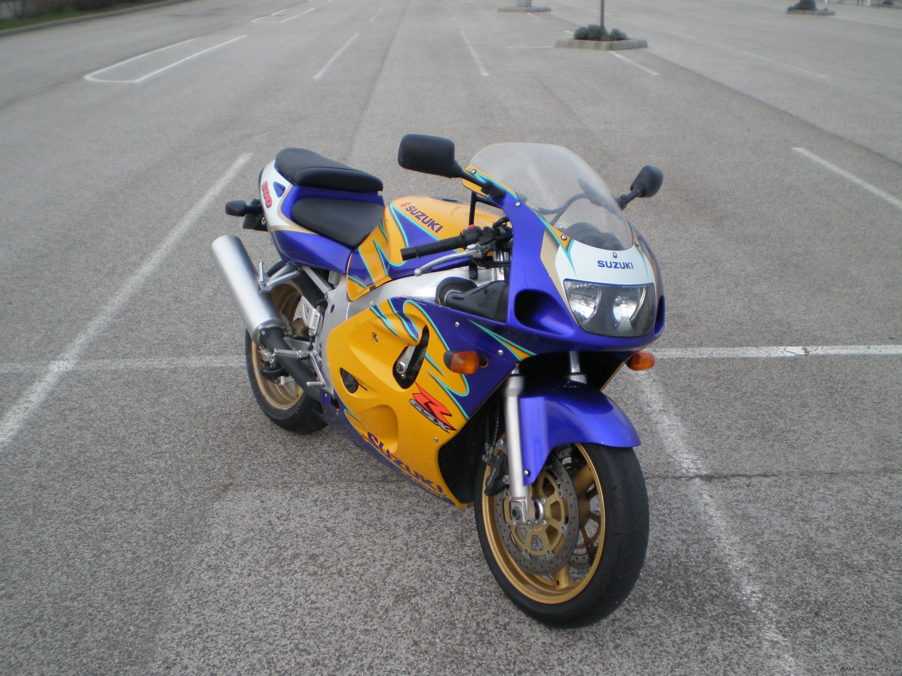 Bike Photo 1619749