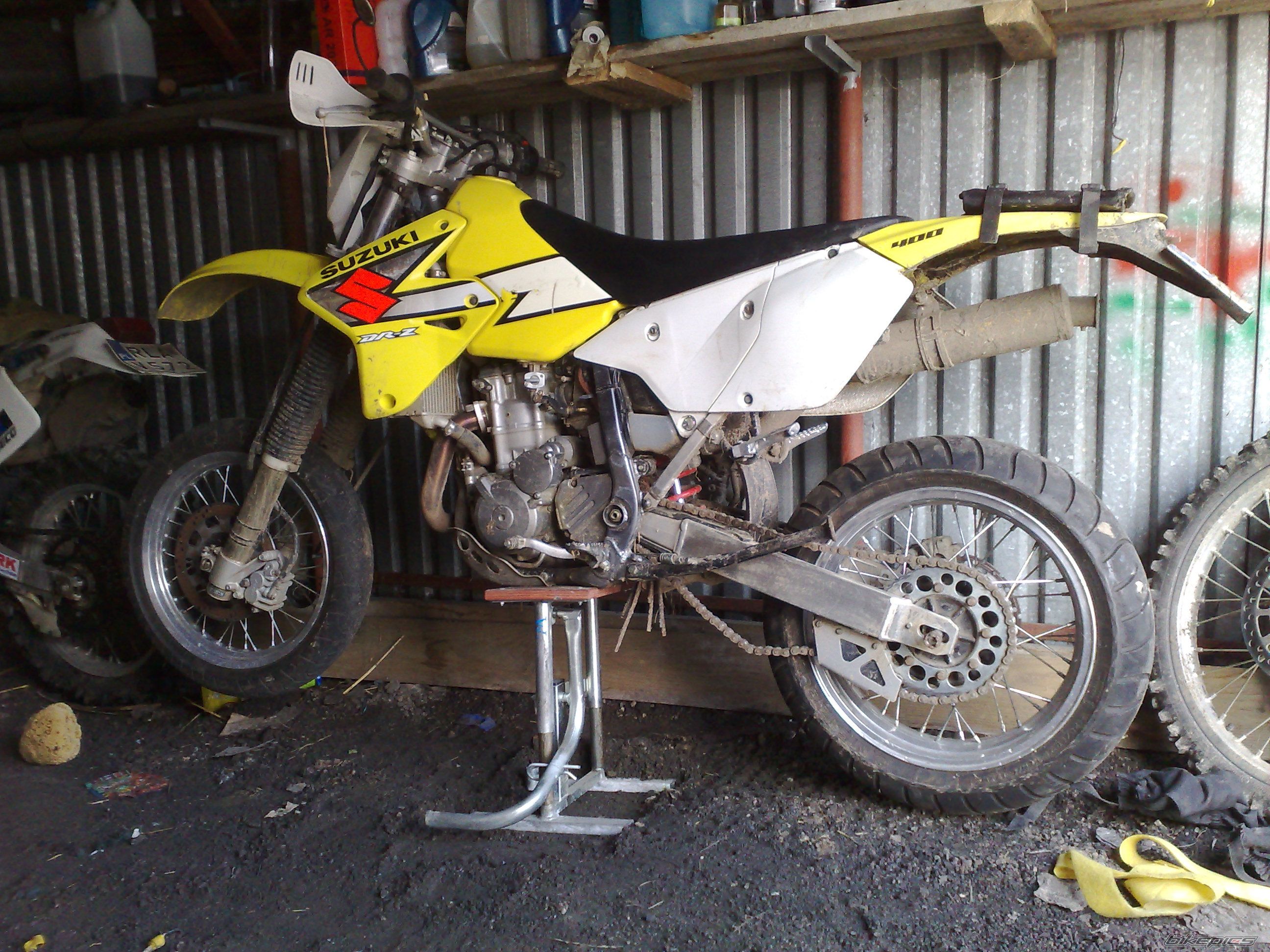 Photo 1619799