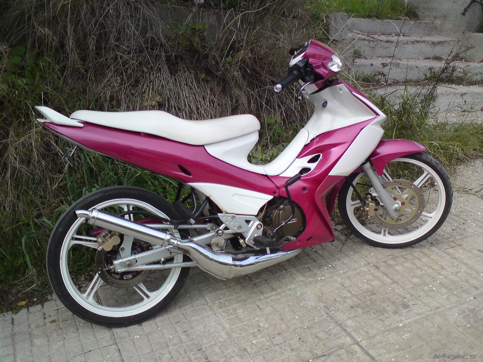 Bike Photo 1619881