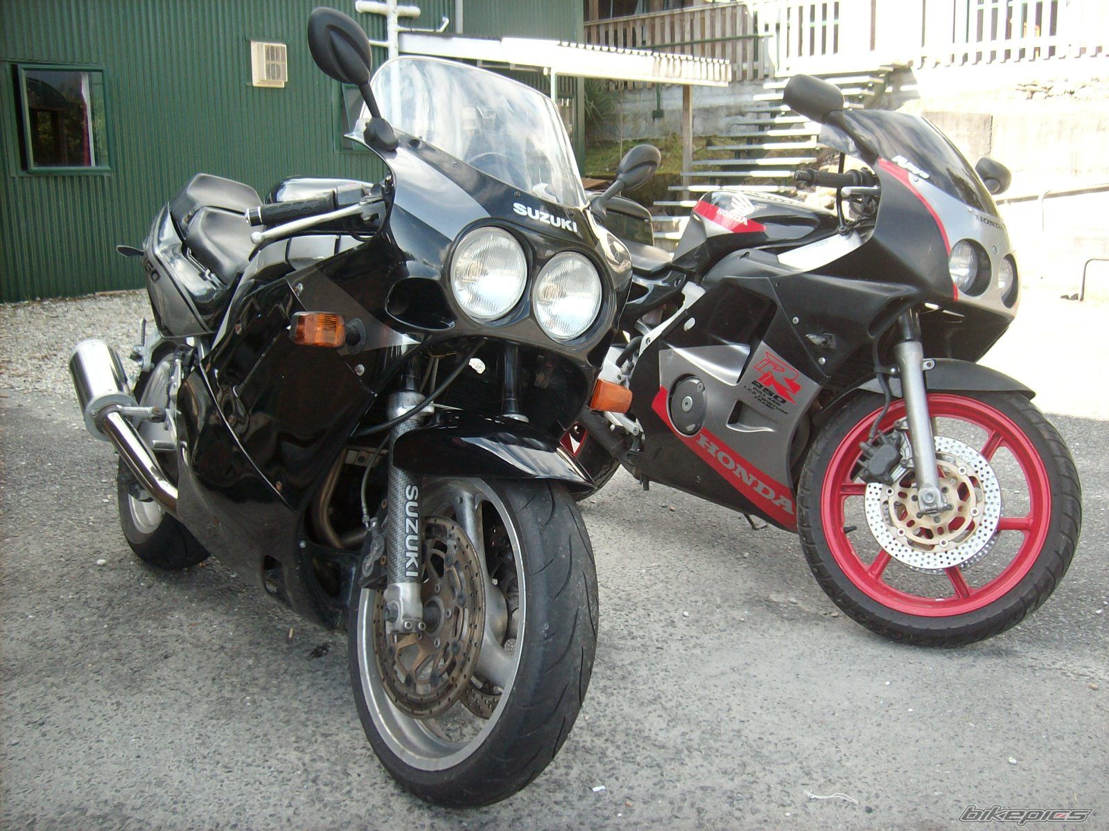 Photo 1619920